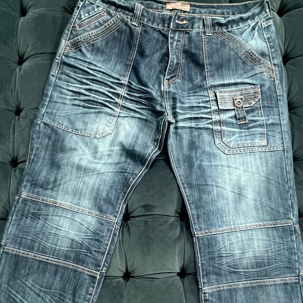 Relaxed Blue Denim Jeans with Distressed Look